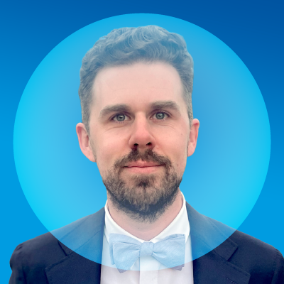 Headshot of Nick Geyer